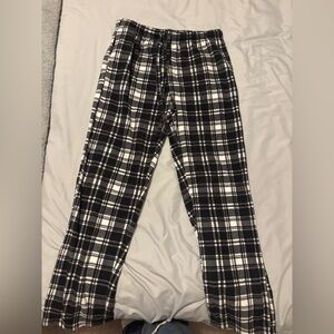 Beverly Hills Polo Club Black and White Plaid Pants